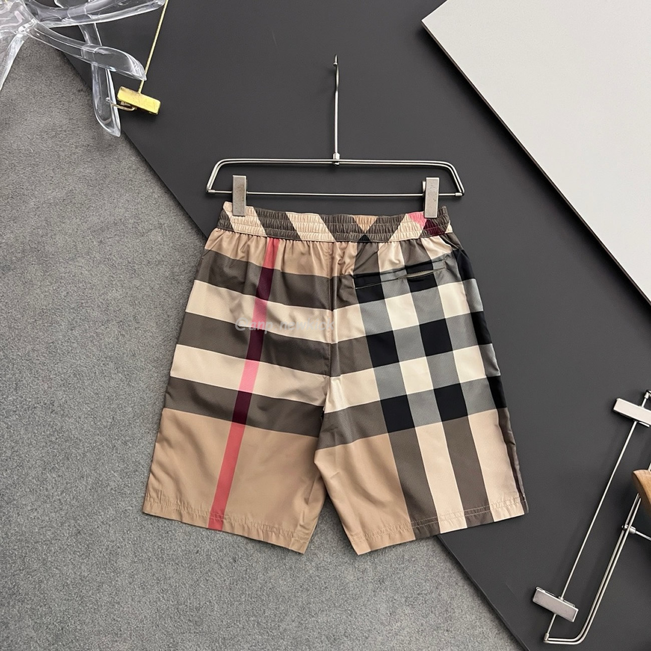 Burberry Check Drawcord Swim Shorts Archive Beige (2) - newkick.cc